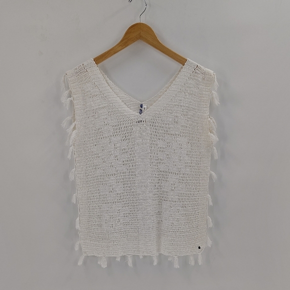O'Neill White Knit Sleeveless sweater top size small tassels throughout cotton - Picture 1 of 6